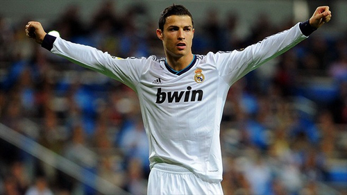 TA：伊萨克疑似小腿受伤，接受检查后再确定伤情及缺阵时长（TA：伊萨克疑似小腿受伤，检查后确认伤情与缺阵时间）