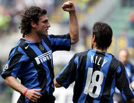 埃尔切名宿：我当年边踢边养应对耻骨炎，亚马尔伤势并未恶化（埃尔切传奇：当年我带伤边踢边养对抗耻骨炎，亚马尔伤情未加重）