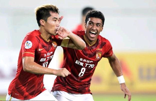 未能与武磊同场竞技，梅伦多夏窗加盟球队，13场贡献1球1助攻