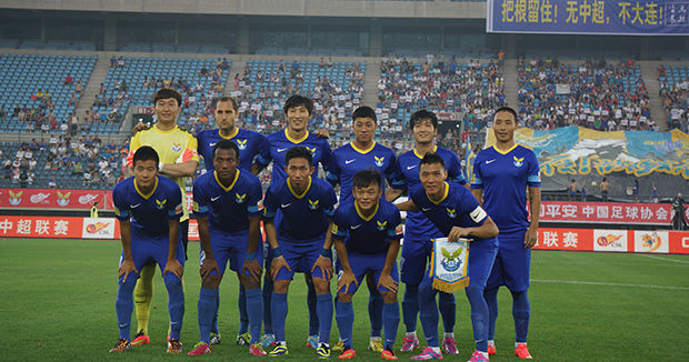 官方：因球迷对阿奇姆彭的歧视言行，成都蓉城被罚款50万元