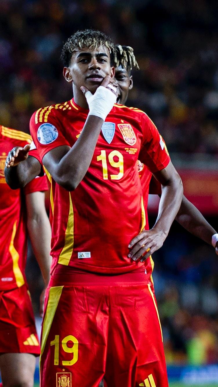 欧冠：巴黎2-0轻取泽尼特