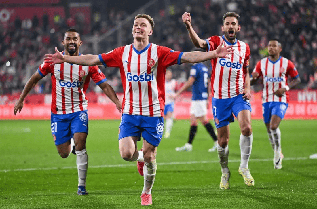 “新双骄”正面PK！世界杯挪威力拼法国 哈兰德将战姆巴佩