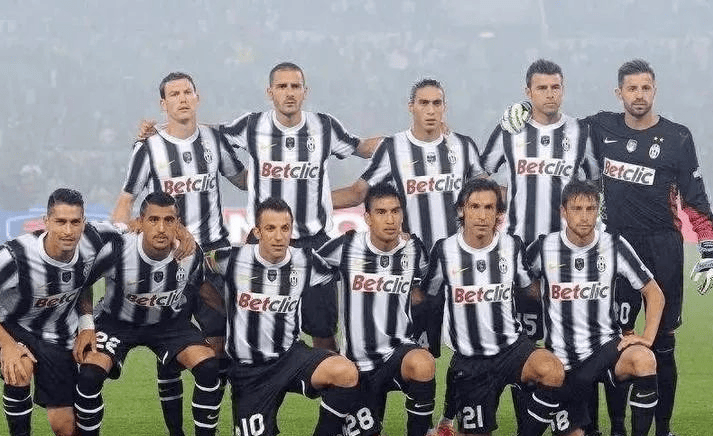 波媒：佛罗伦萨有意斯佩齐亚的波兰国脚维希涅夫斯基