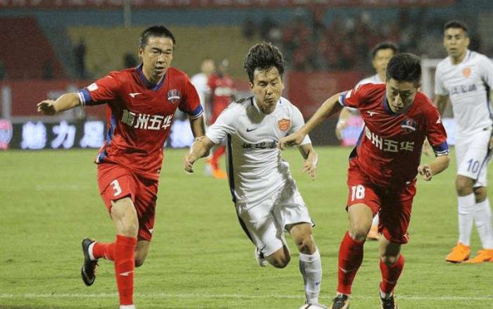 U17世界杯法国vs哥伦比亚现大规模群殴，球员家长均参与其中